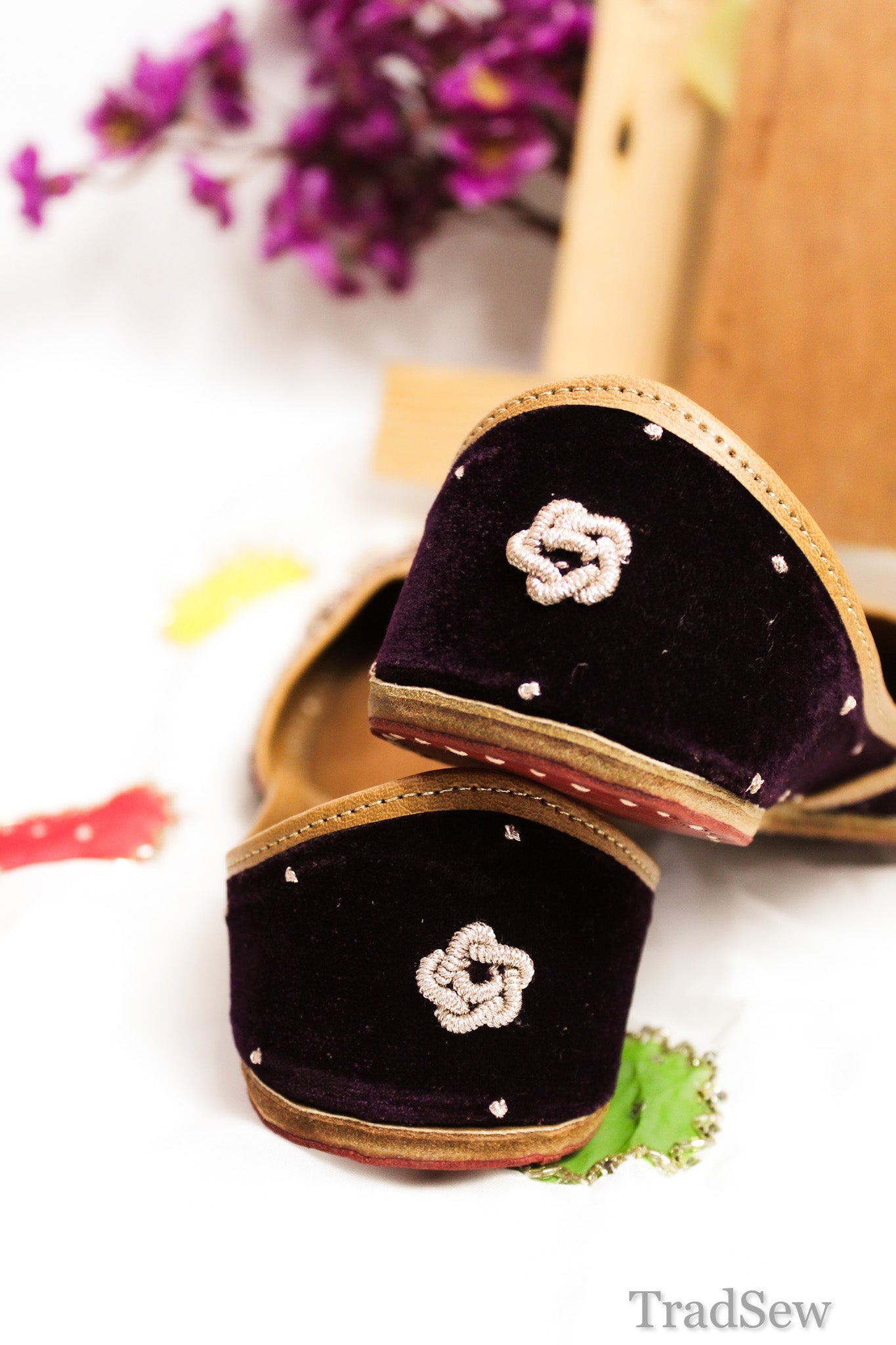 Midnight: Black (Jutti)
