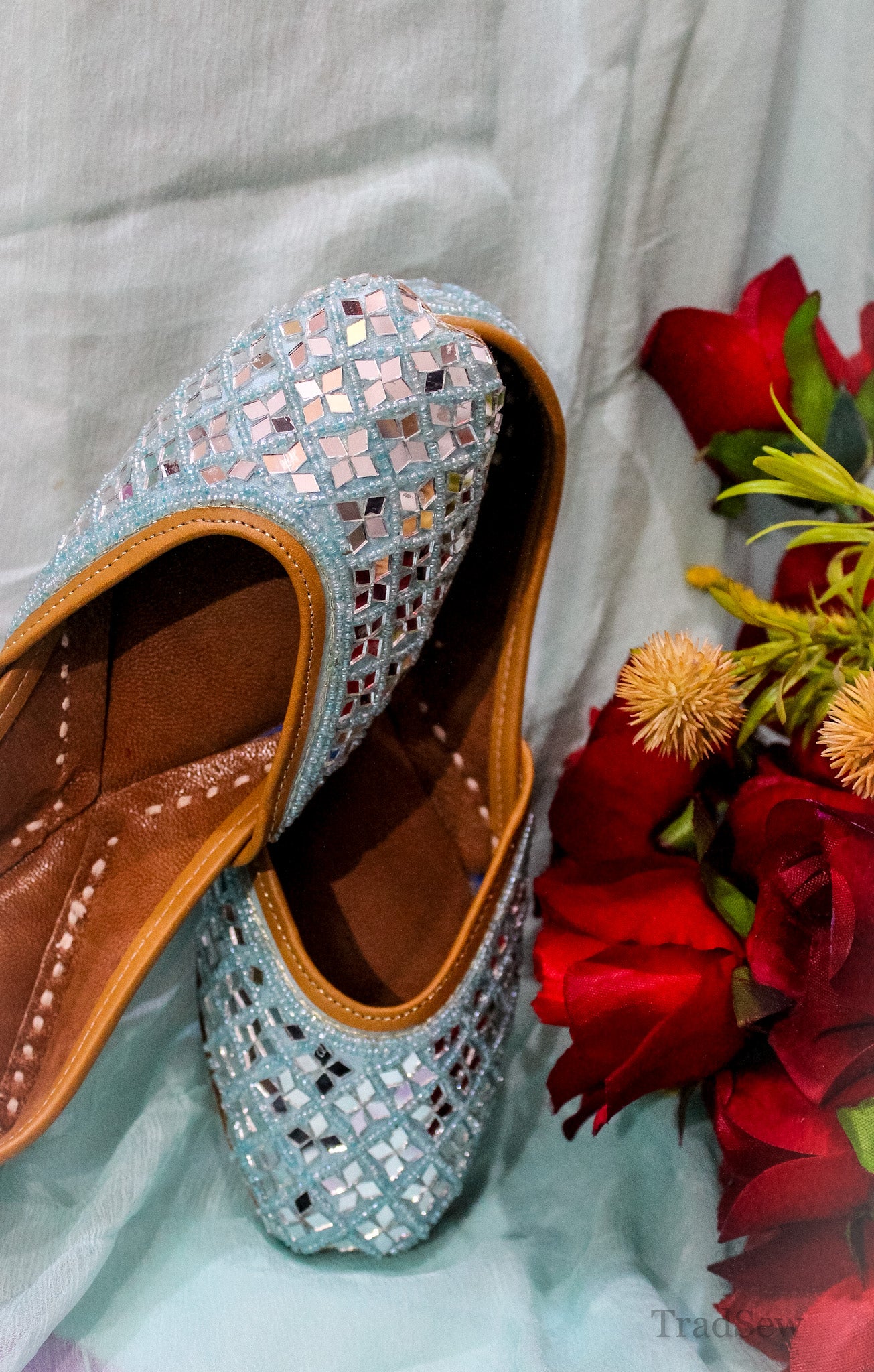 Misty Glam: Blue (Jutti) – TradSew - Main Image