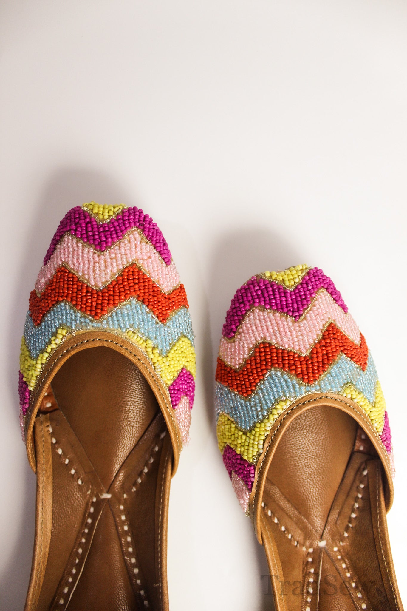 SatRangi Chevron (Jutti)