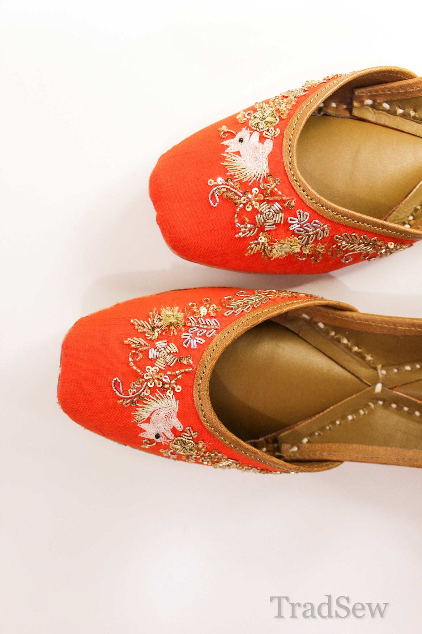 Gilhari: Orange (Jutti)