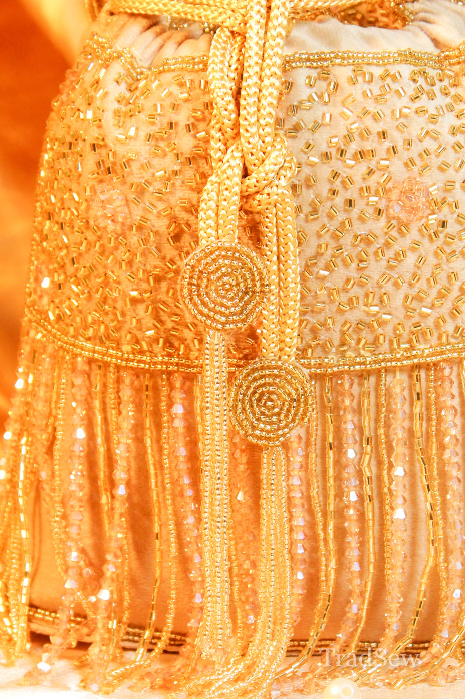 Trisha Gold (Potli)