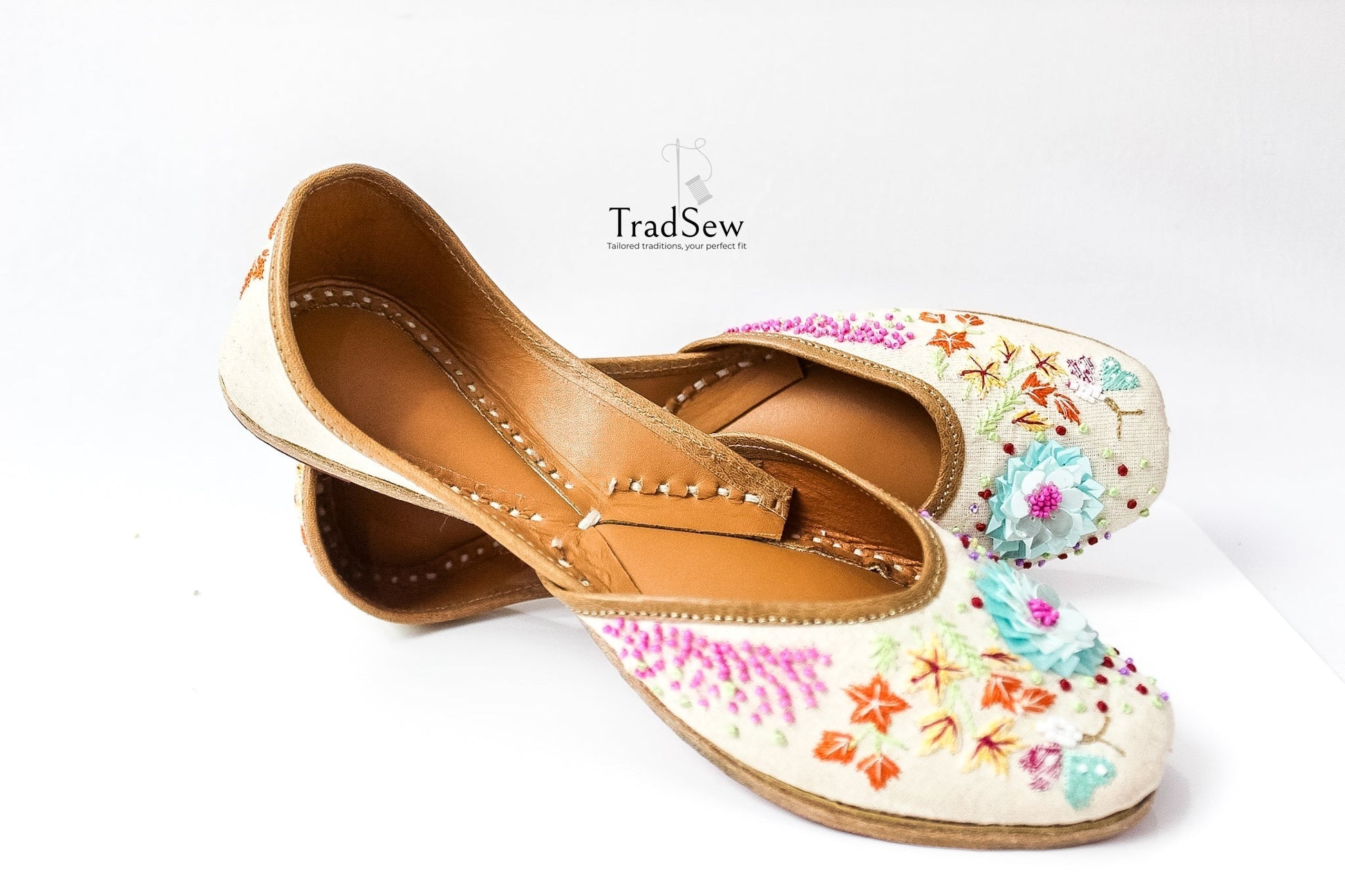 Blue poppy designer jutti by Tradsew