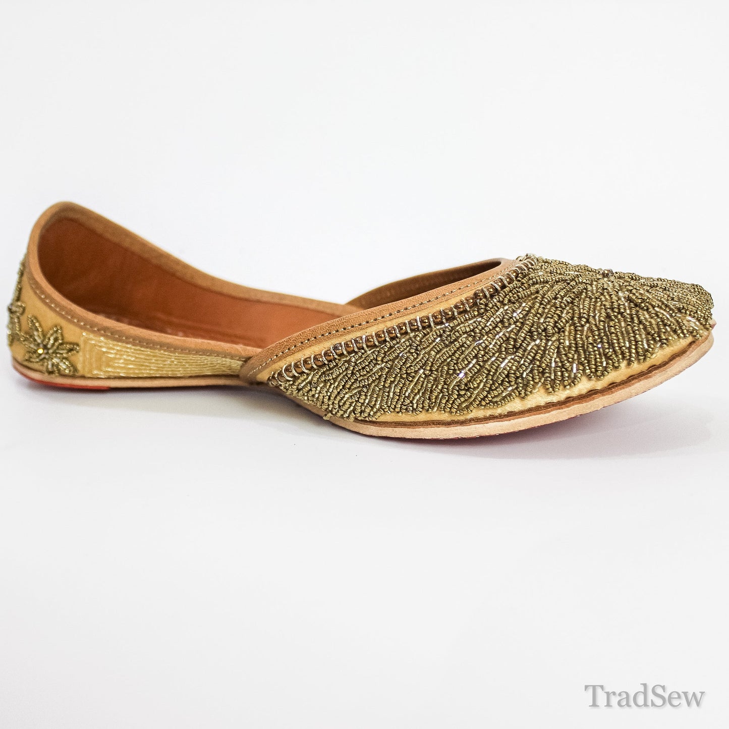 Gold Starburst Jutti by Tradsew