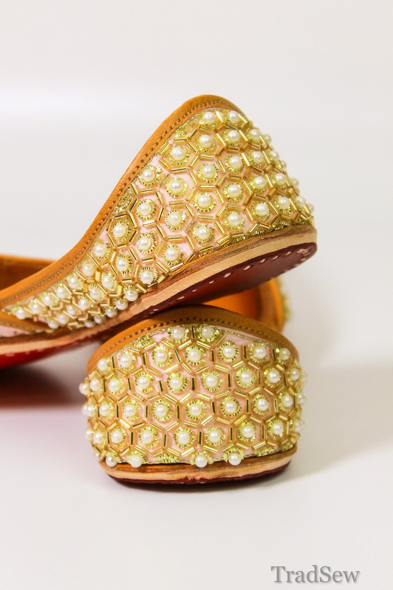 Pink and Gold Premium Leather Punjabi Handcrafted Juttis for women by tradsew