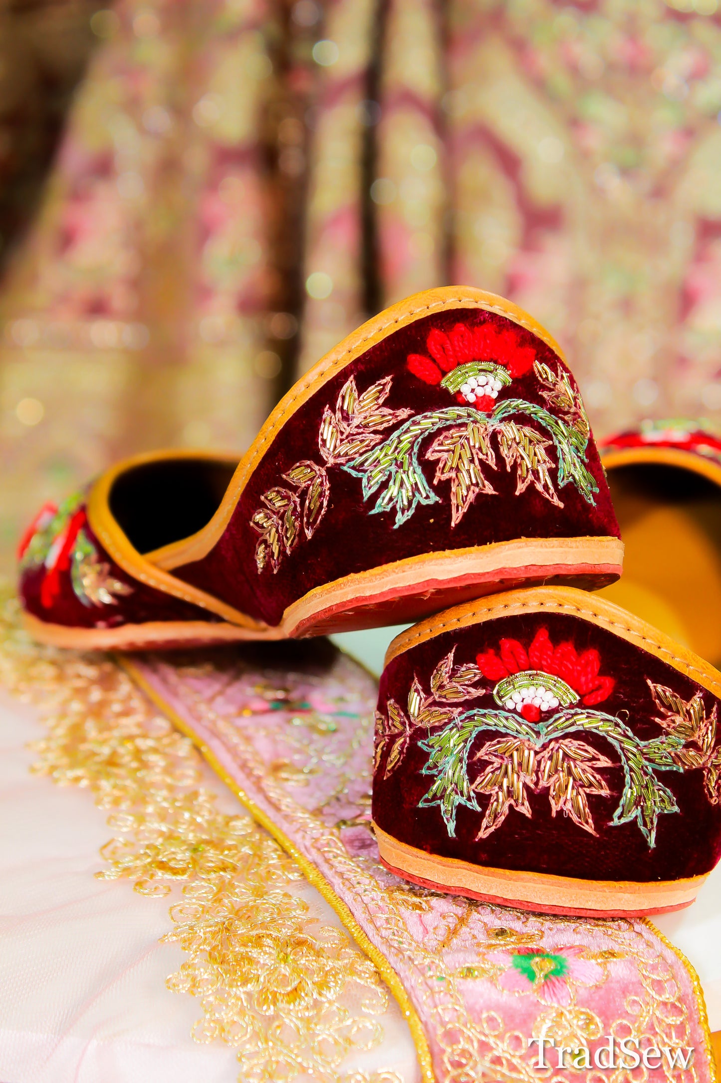 Roshni Maroon Velvet Bridal Punjabi jutti for women