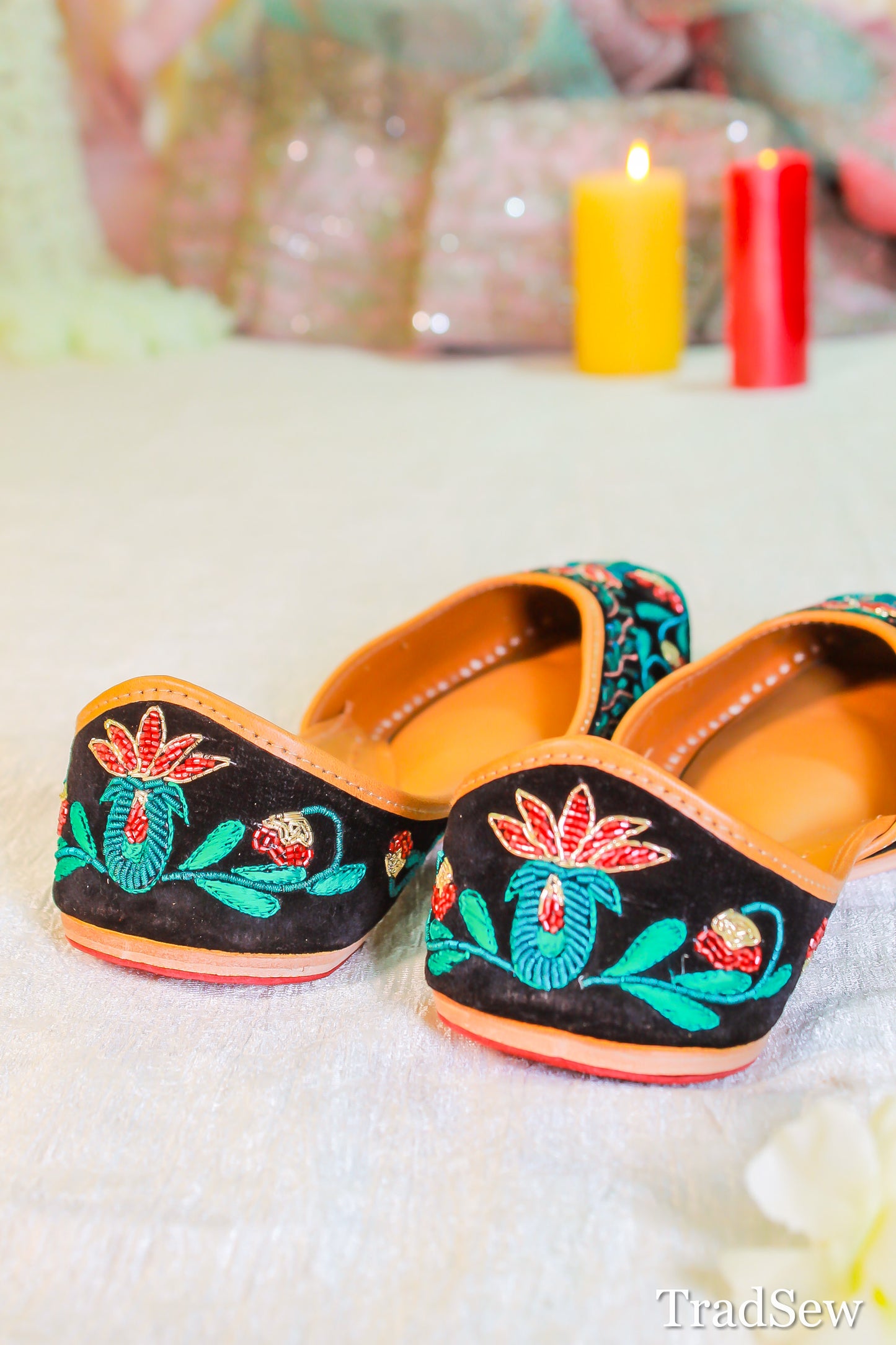 Shobha Black Velvet Bridal Punjabi jutti for Women