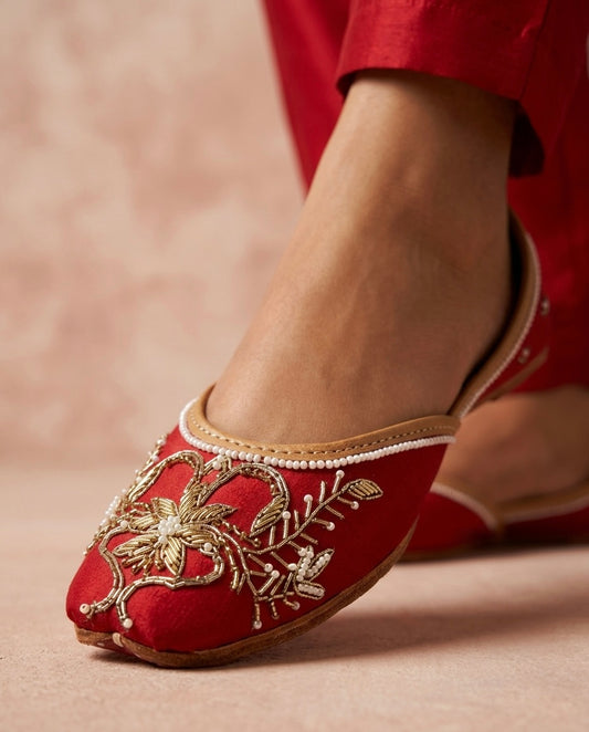 Misha : Maroon (Jutti)