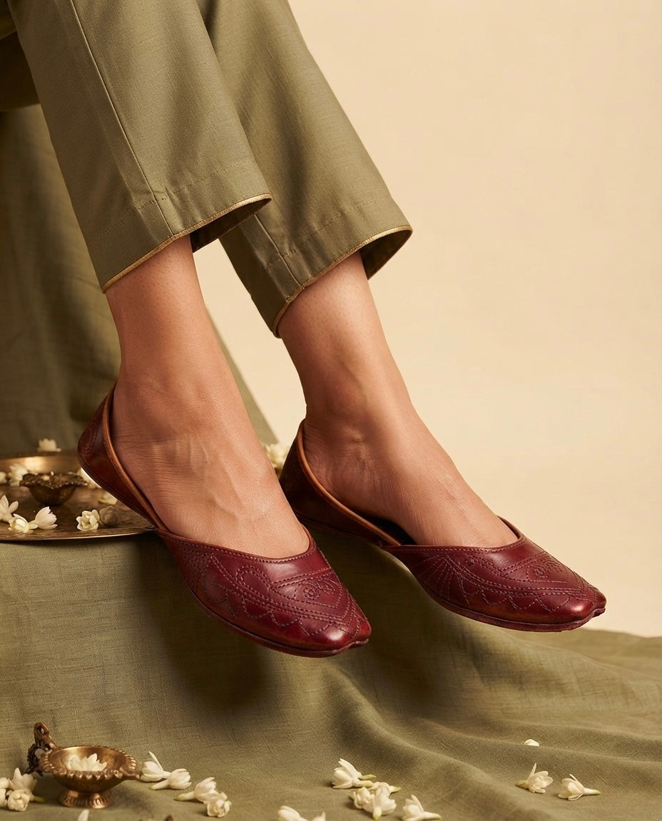 Juhi Cherry Leather (Jutti)