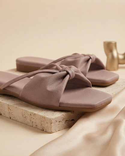 Shore Mauve Flats