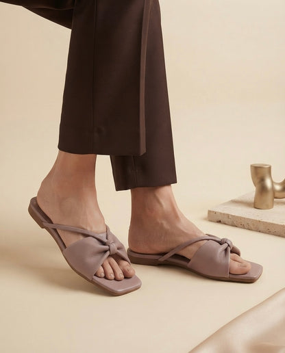Shore Mauve Flats
