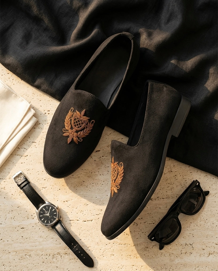 Paul (Black Ethnic Velvet Jutti)