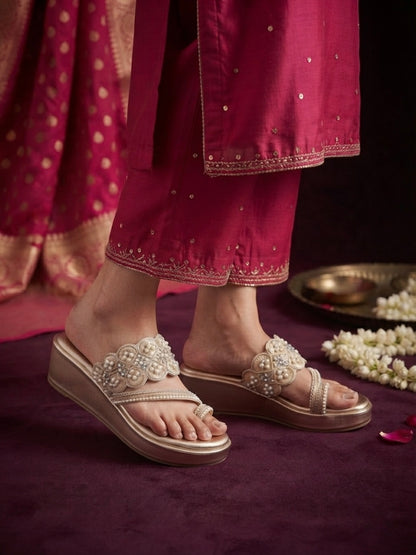 Golden Zariya Wedge