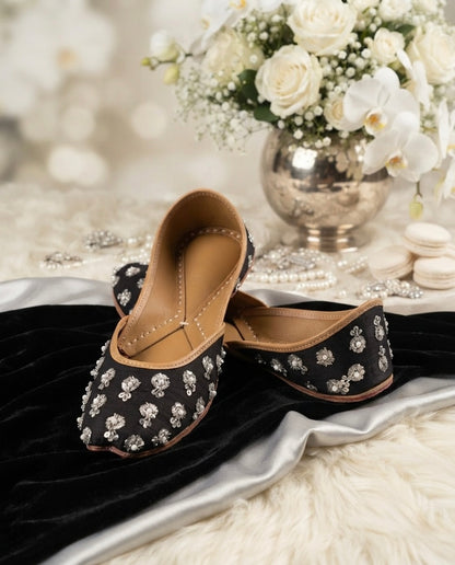 Kanak Black (Jutti)