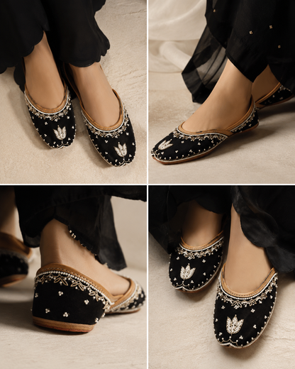 Ritika : Black (Jutti)