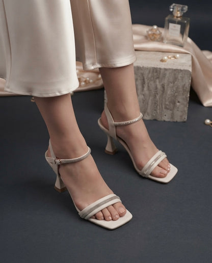 Sanva White Heel