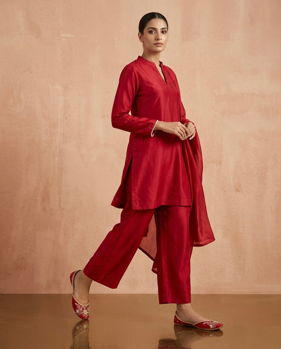 Misha : Maroon (Jutti)