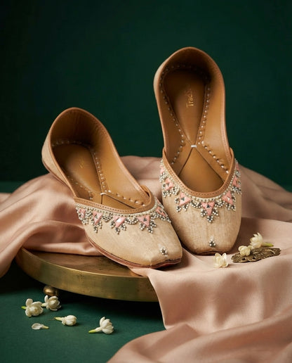 Gulnar Beige (Jutti)