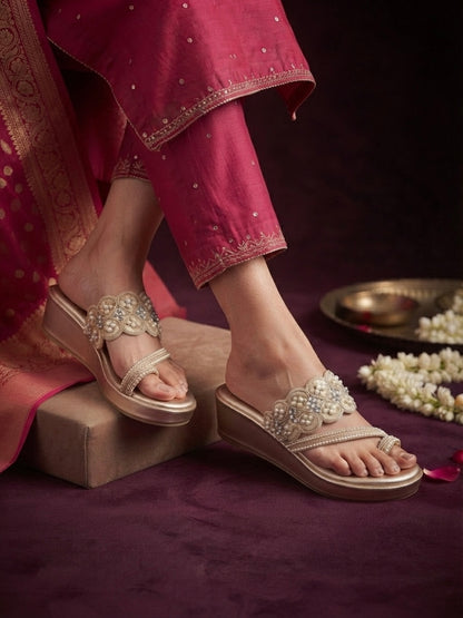 Golden Zariya Wedge