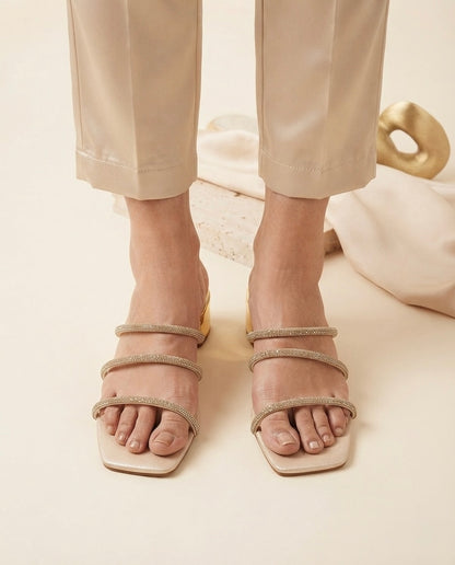 Trail Gold Flats