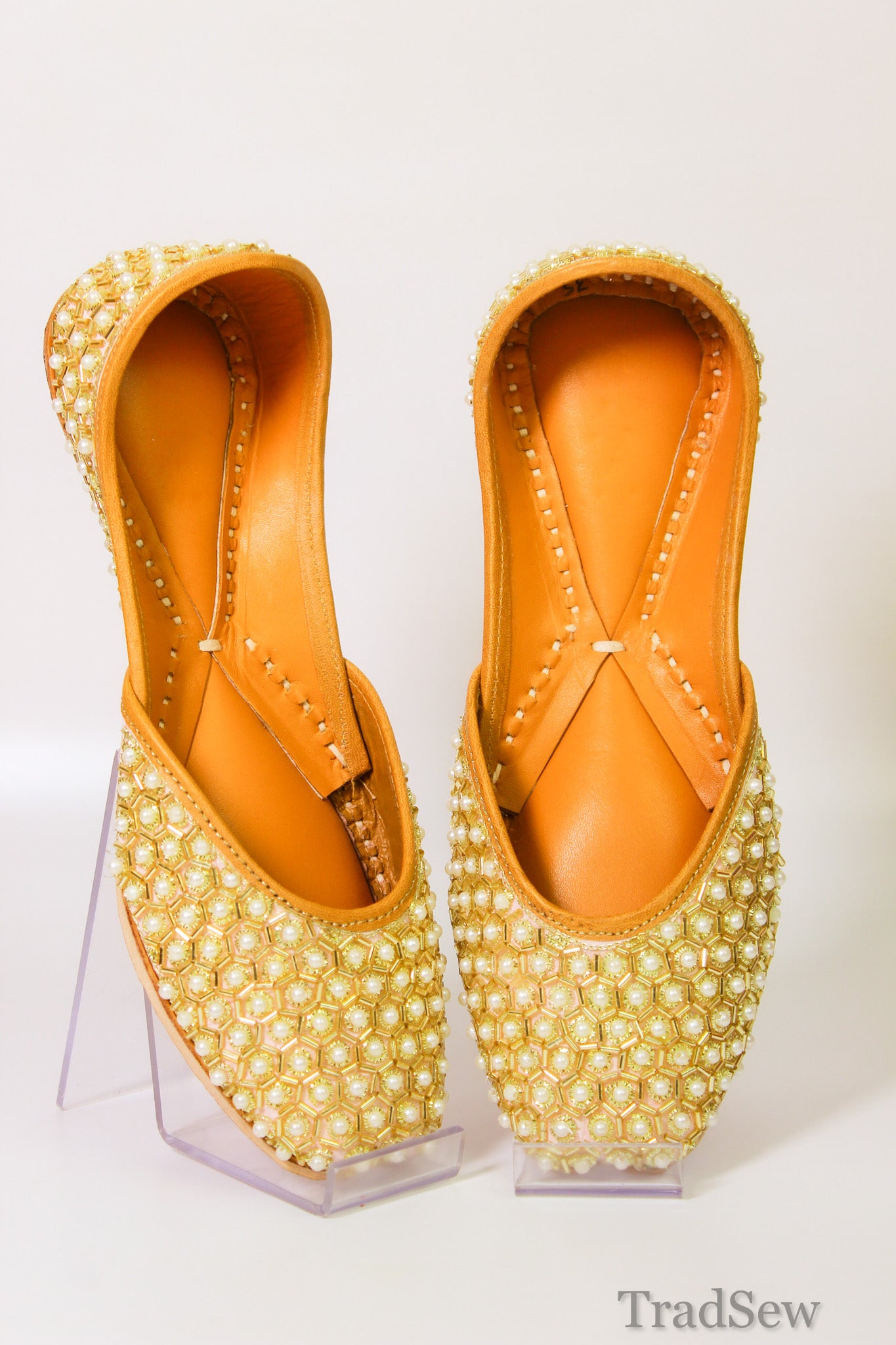 Pink and Gold Premium Leather Punjabi Handcrafted Juttis for women by tradsew